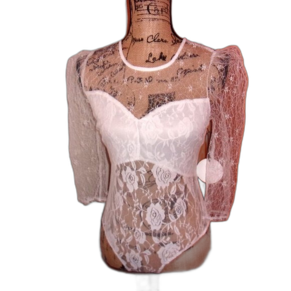Milk & Honey White Medium Floral Lace Bodysuit NWT